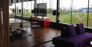 single glazed retractable glass doors for office / meeting room