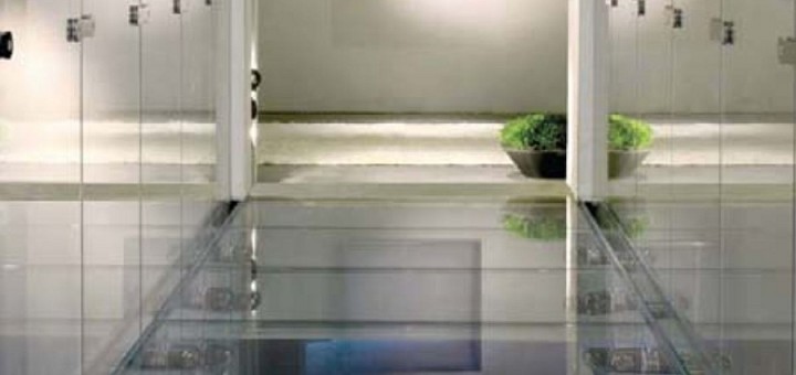 glass barriers / glass floor