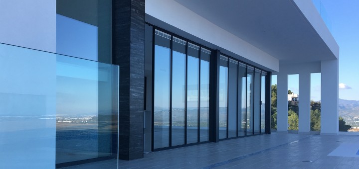 SunSeeker UltraSlim Glass Doors